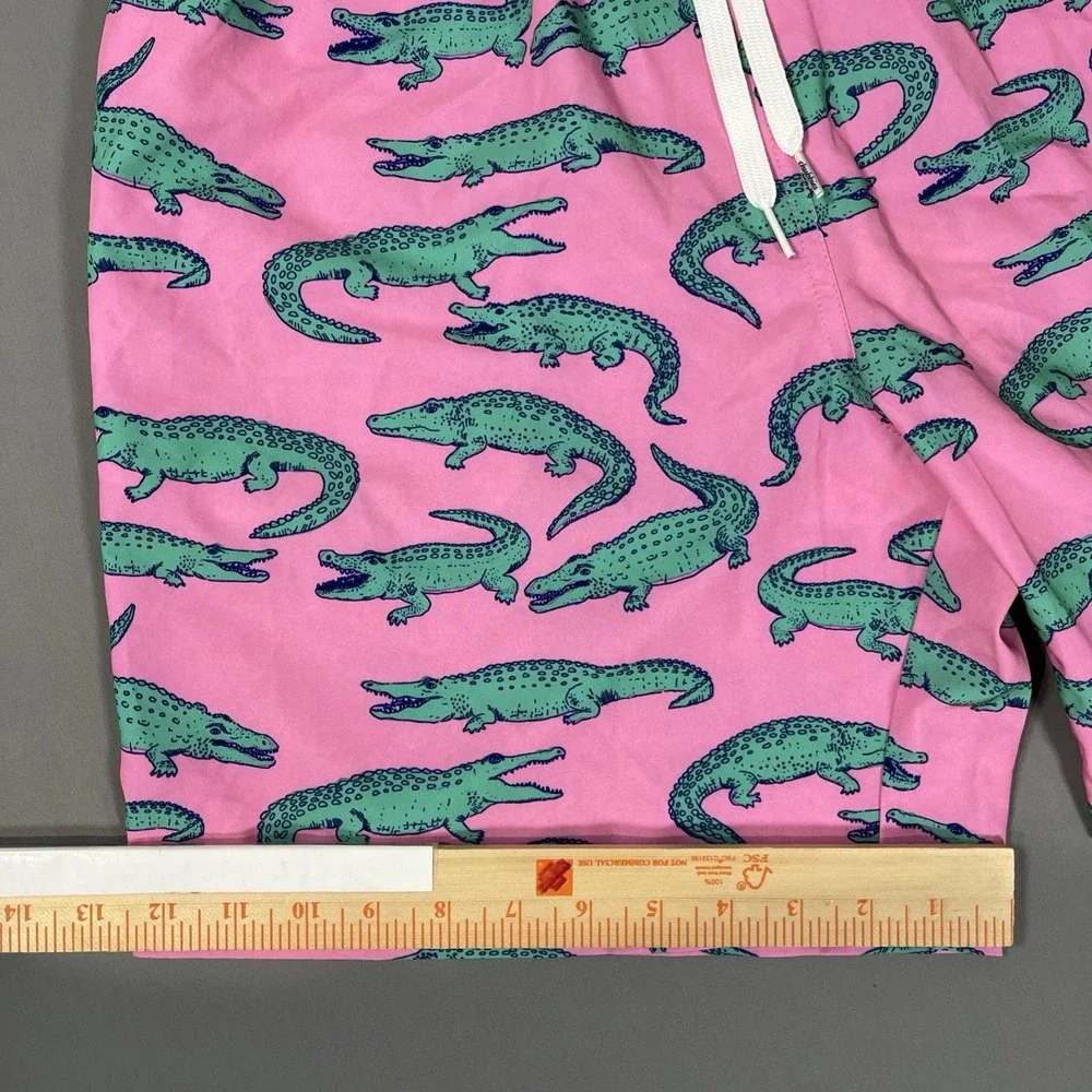 Chubbies Mens Glades Gators Swim Trunks Pink Shorts XL‎